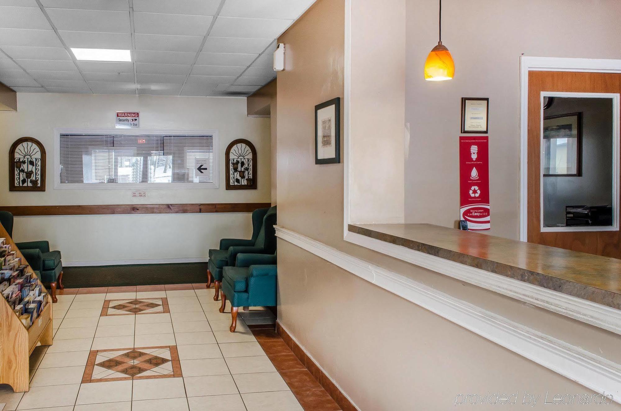 Econo Lodge Inn & Suites Denver Eksteriør billede