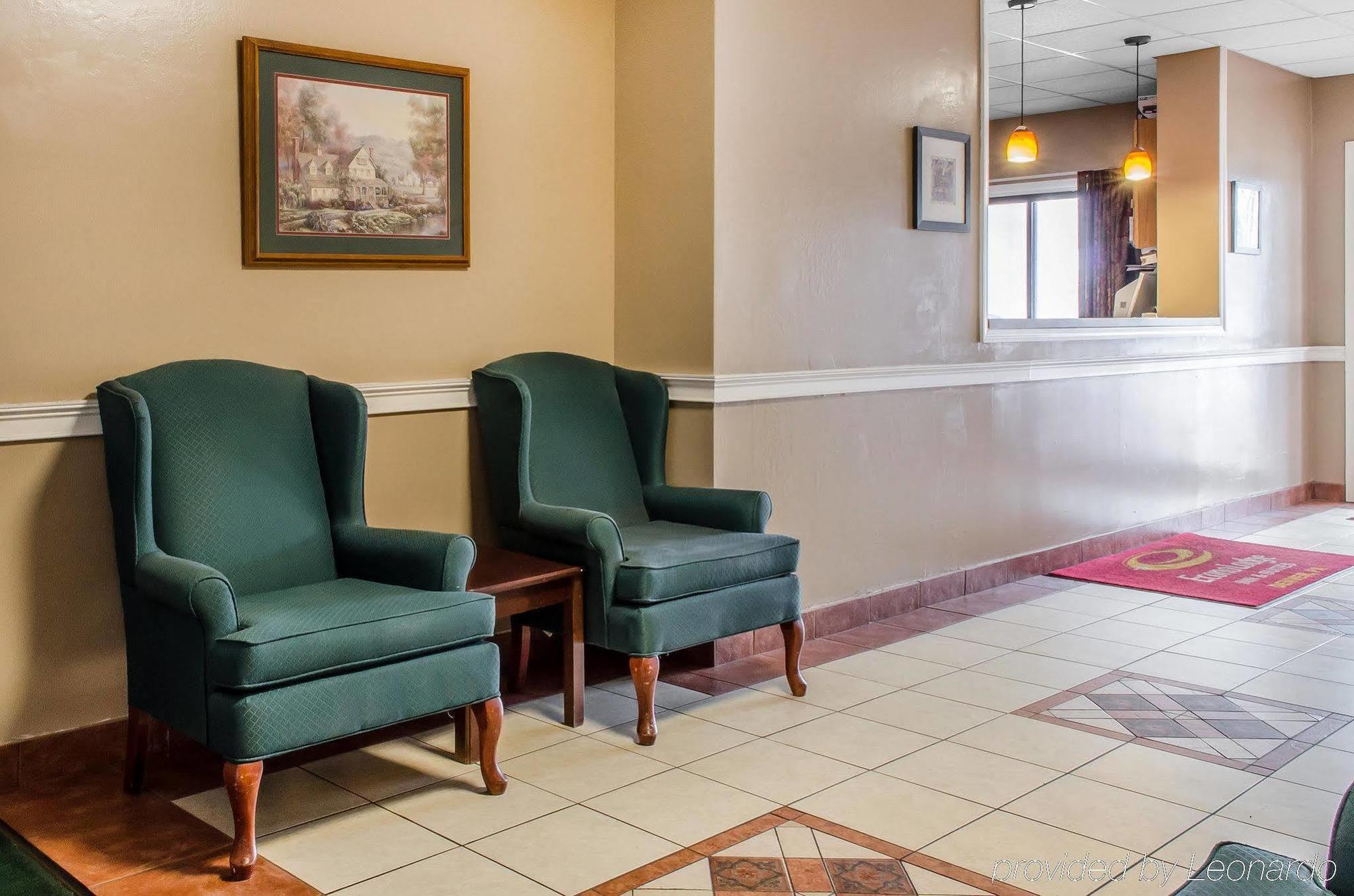 Econo Lodge Inn & Suites Denver Eksteriør billede