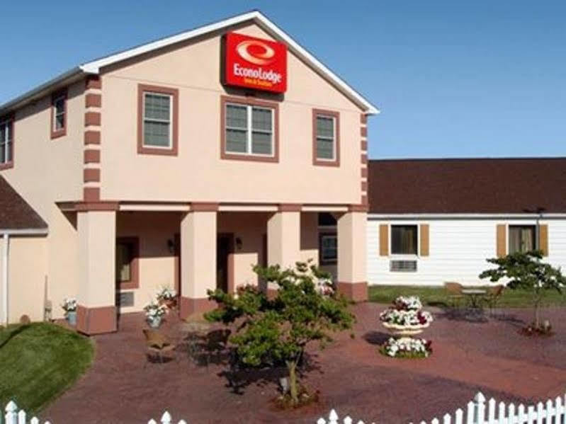 Econo Lodge Inn & Suites Denver Eksteriør billede